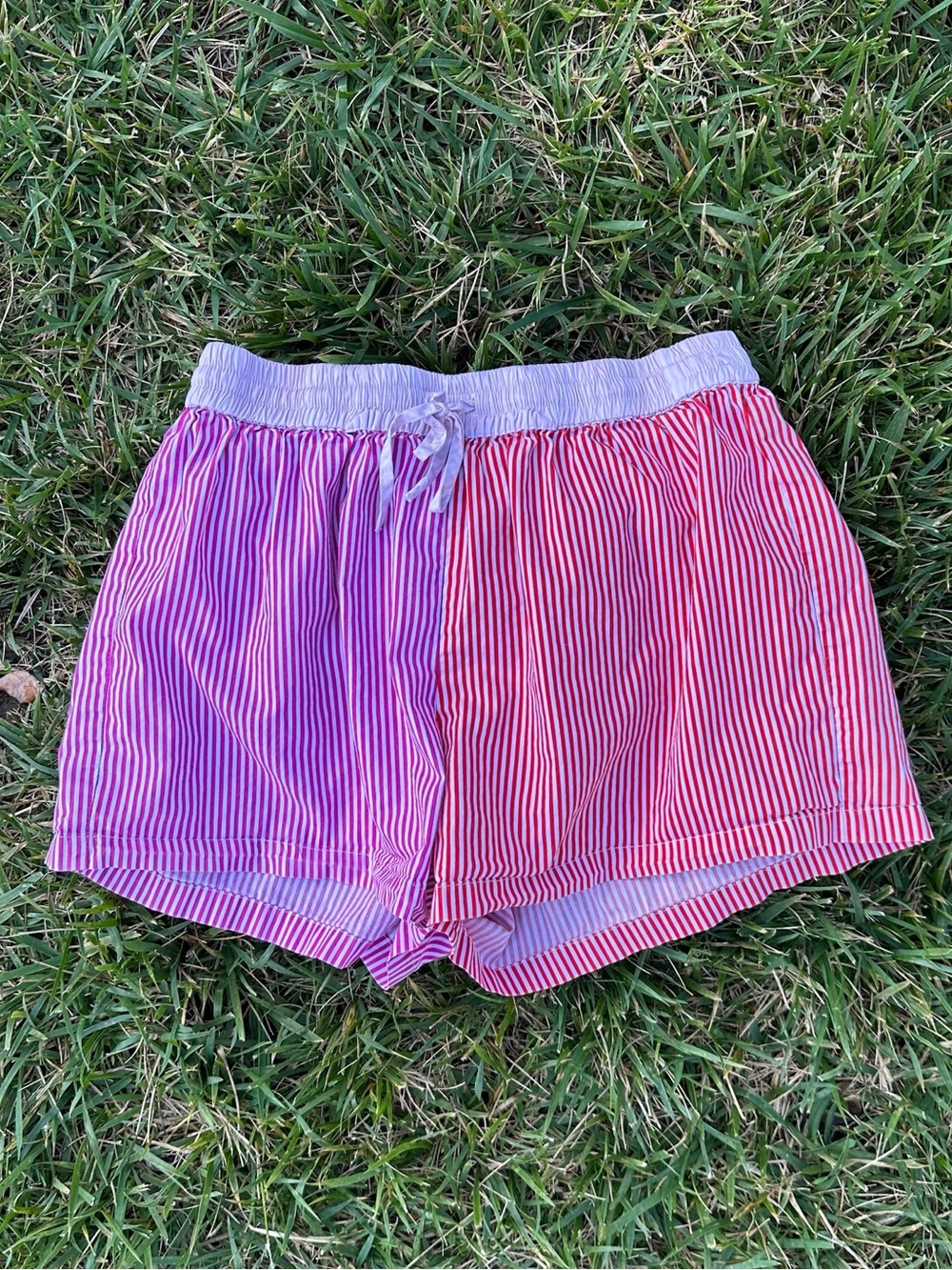 Solid & Striped lounge shorts - size S